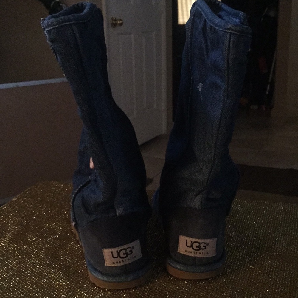 Ladies UGGS denim fold over - Picture 3 of 8
